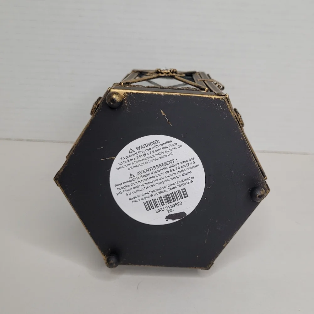 Pier 1 Victorian Style Candle Lantern Candleholder NWT